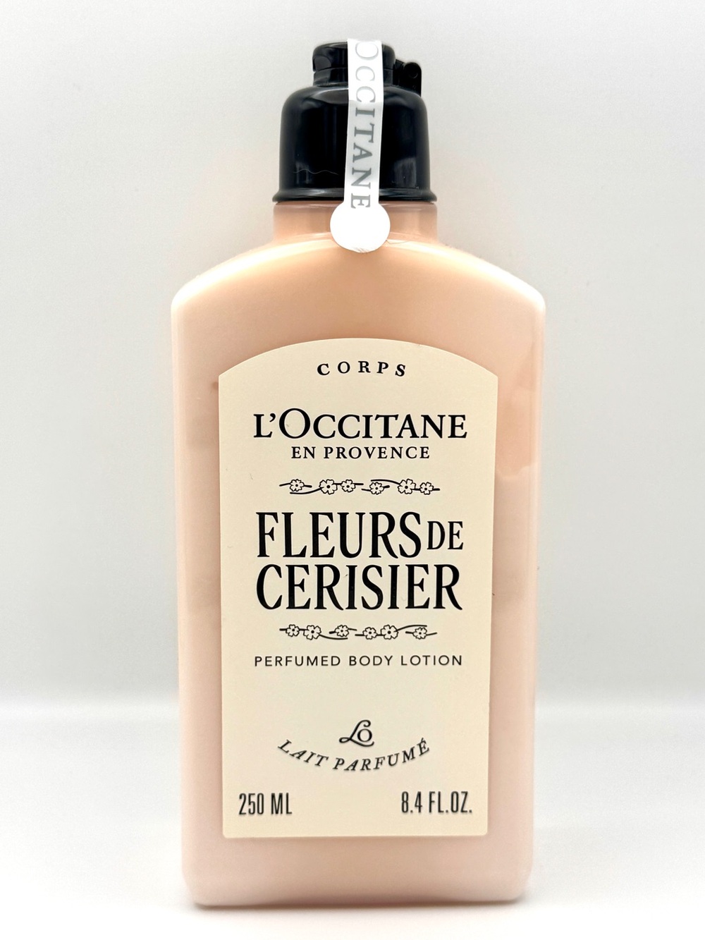L’Occitane Fleurs de Cerisier Perfumed Body Lotion – 250ml / 8.4 fl oz